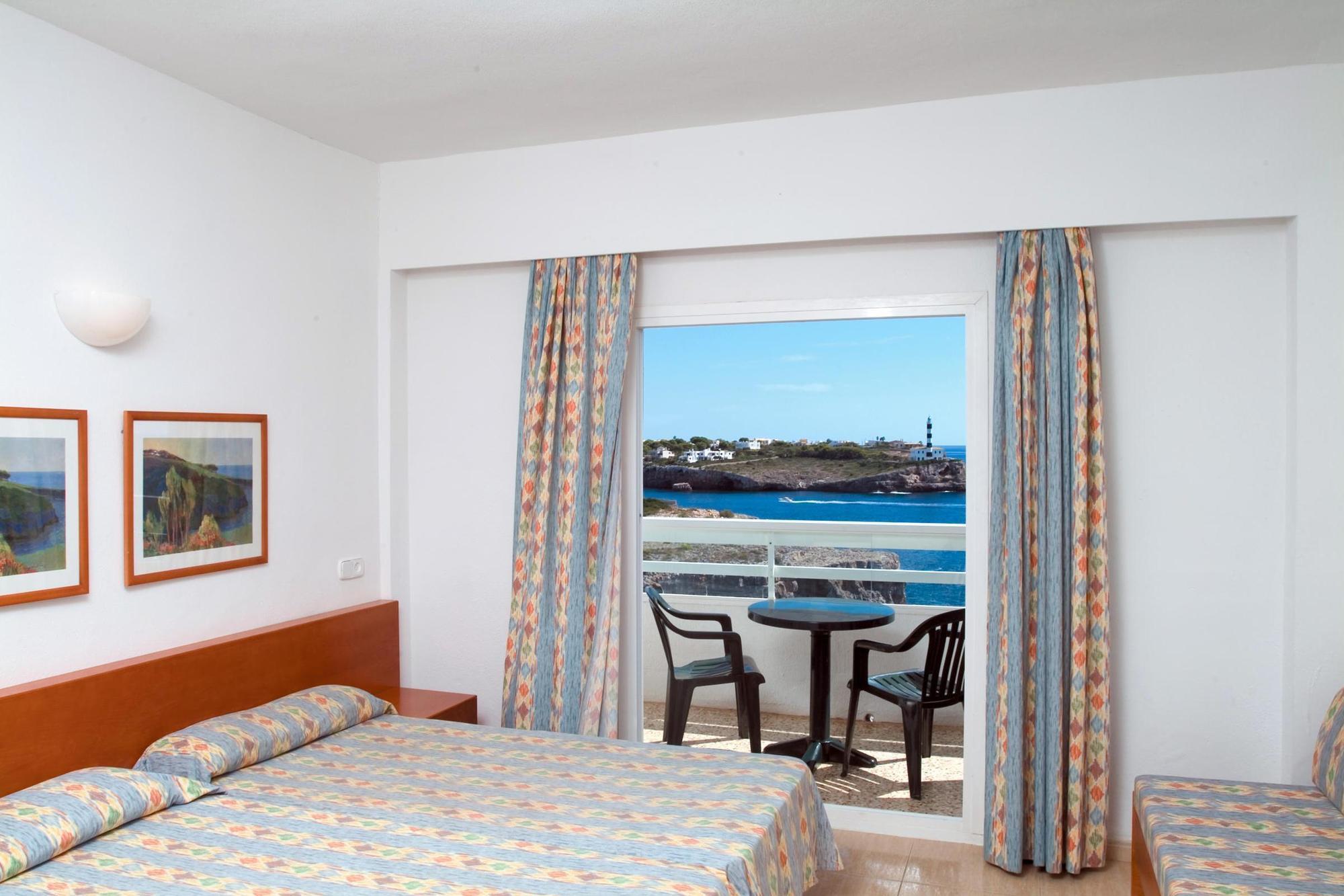 Bellevue Belsana Otel Puerto Colom Oda fotoğraf